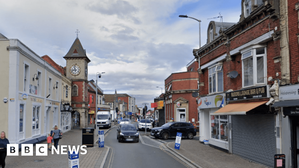 Kingswood businesses ask council to rethink parking charges