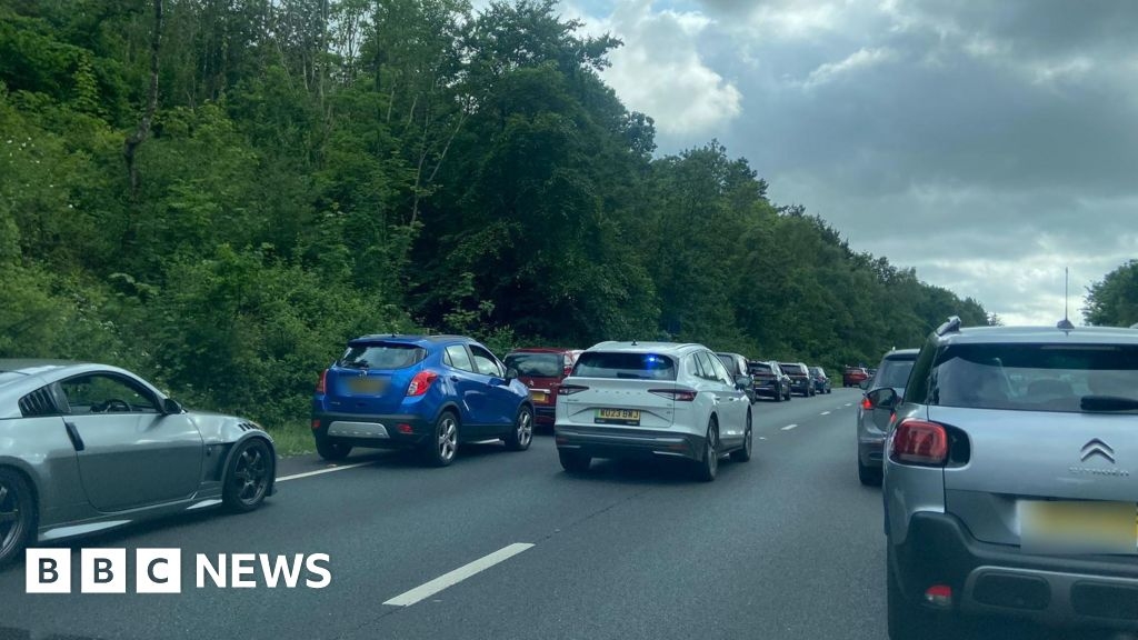 Serious crash on A38 in Devon closes road both ways