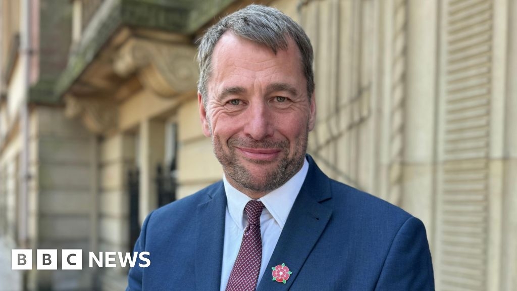Stephen Atkinson elected as Reform leader of Lancashire County Council