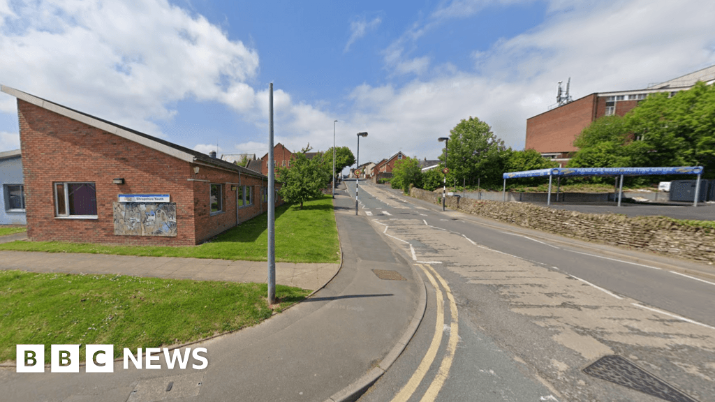 Lorry crashes into building and parked vehicles in Ludlow