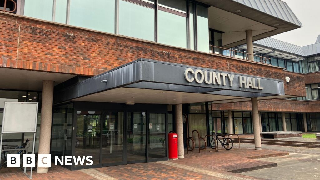 Worcestershire views sought in local government shake-up