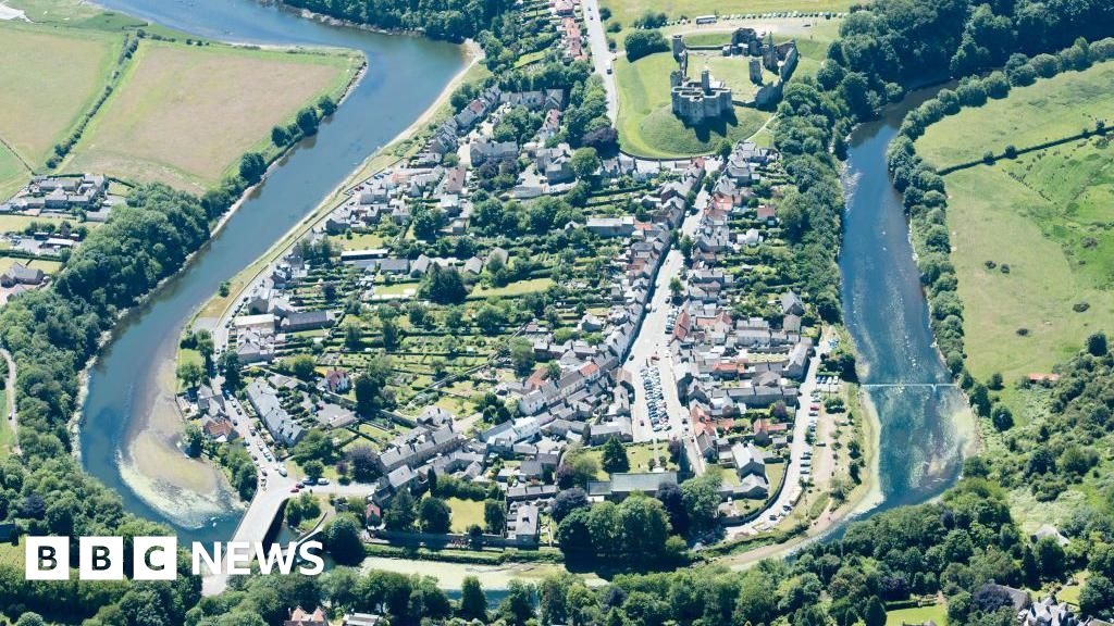 North East councillors accuse government of rural cash cuts