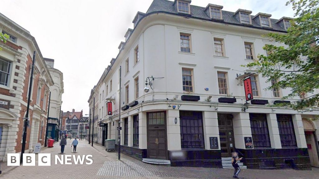 Wolverhampton venue's licence suspended for serving after hours