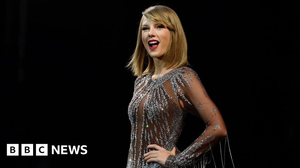 Taylor Swift fans still cannot shake off her Norwich show