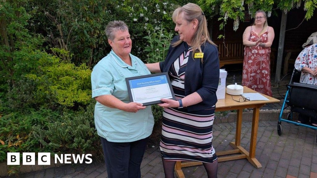 Warwickshire health worker given national award for service