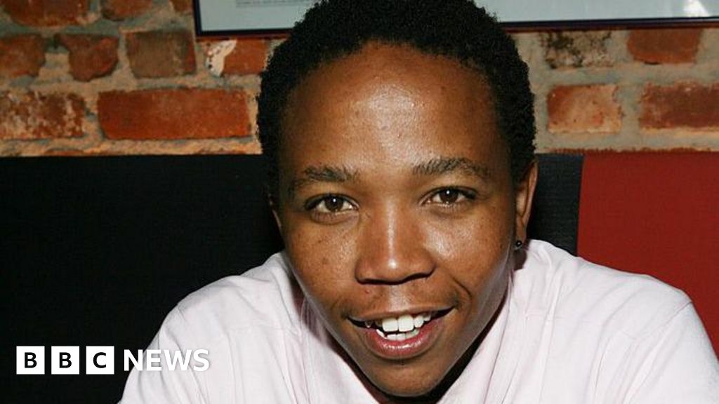 Presley Chweneyagae: South Africans remember acting 'icon' who died age 40