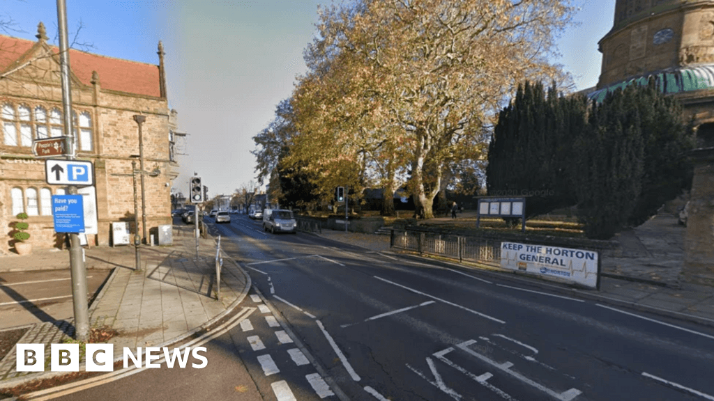 Speed limit could be cut on Banbury's North Bar Street after death