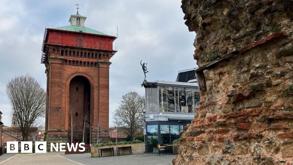 Jumbo water tower in Colchester receives Historic England funding