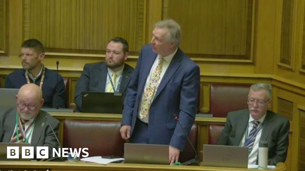 Dorset Council agrees 'tough' council tax increase