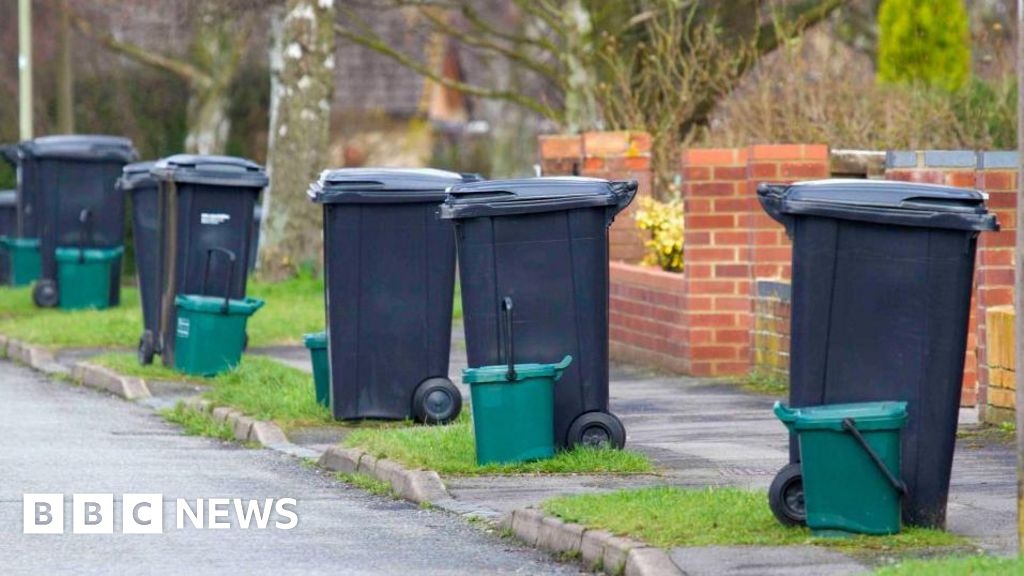 Kirklees Council to launch glass and food waste collections