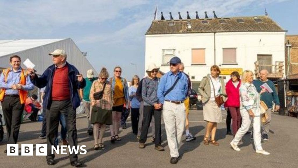 Guided walks will celebrate Grimsby's maritime history