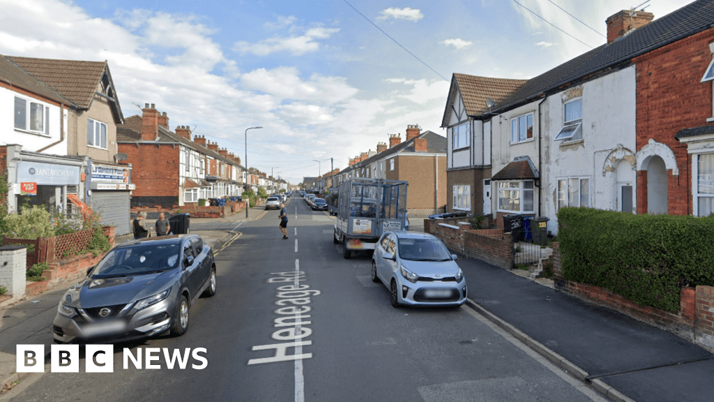 Motorcyclist in critical condition after crash in Grimsby