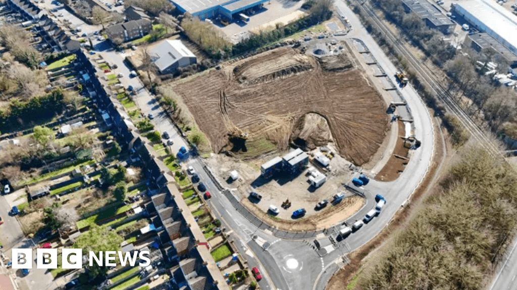 Bronze Age settlement uncovered during Ipswich road build