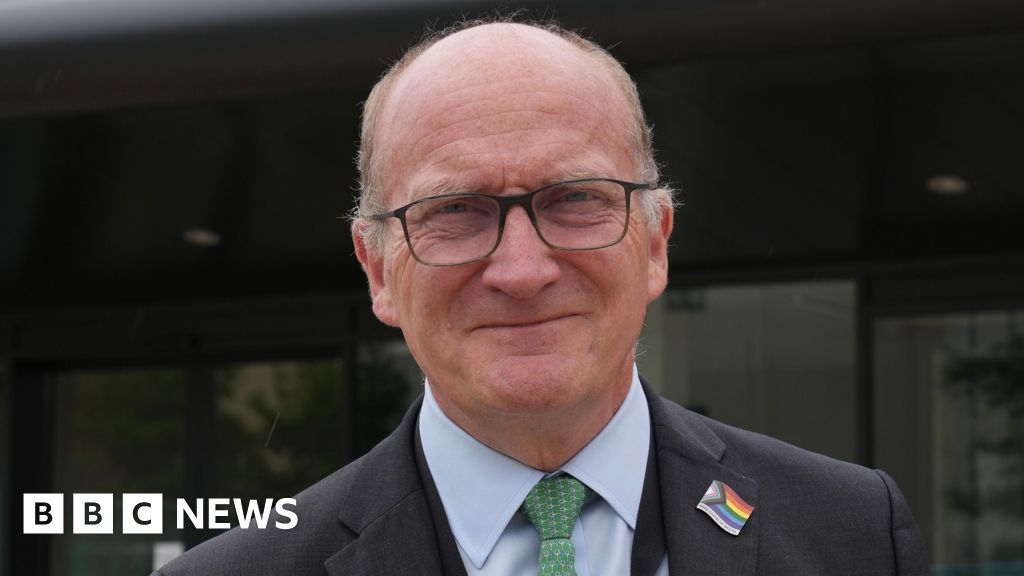 NHS boss says Labour's 10-year plan for NHS is essential