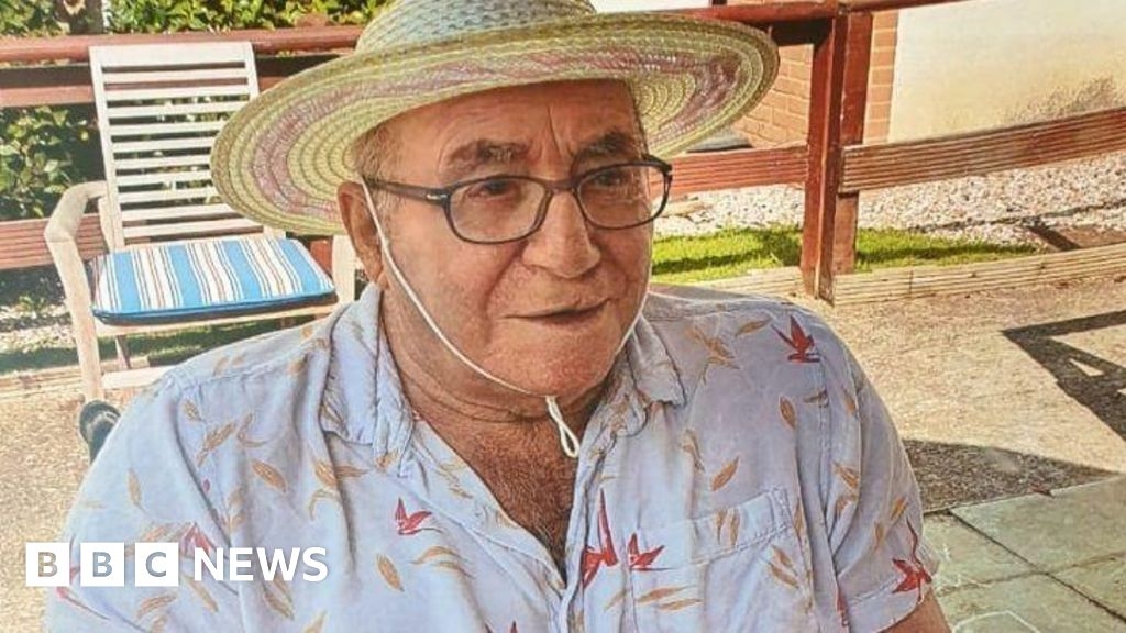 Donald Burgess' knife was threat, accused PC tells court