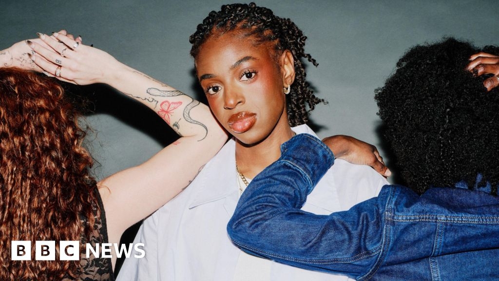 Cat Burns: 'I never had music for queer girls'