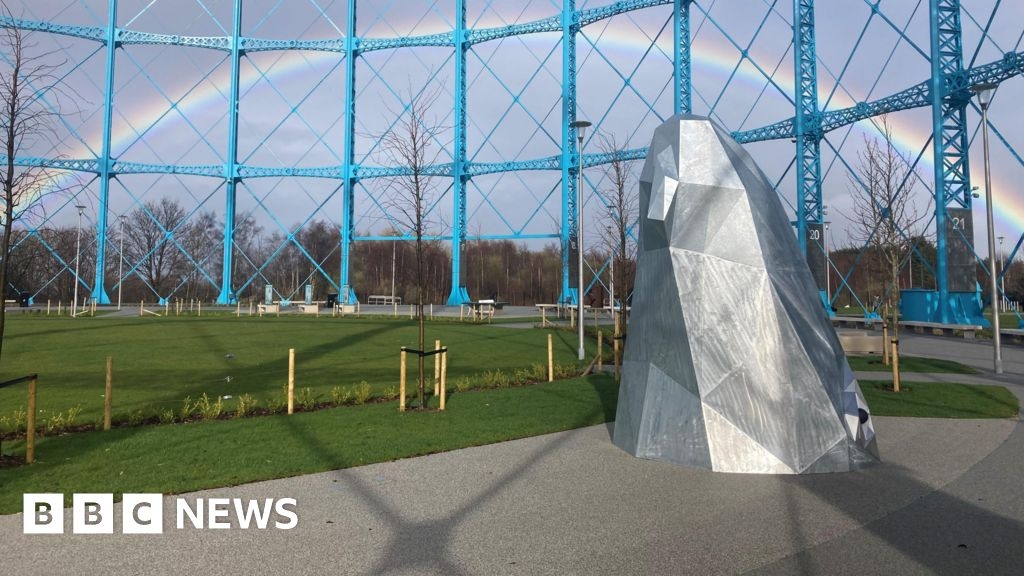 Public park brings new life to iconic gasholder site