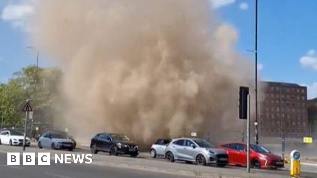 Manchester: What caused 'dust devil' that hit city centre?