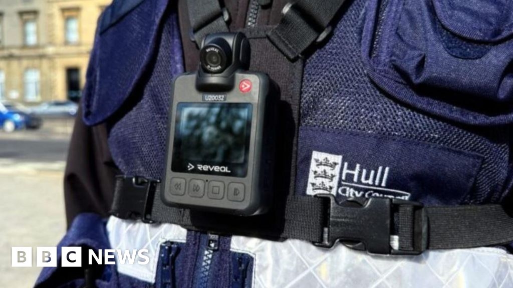 Body camera trial for Hull's parking officers