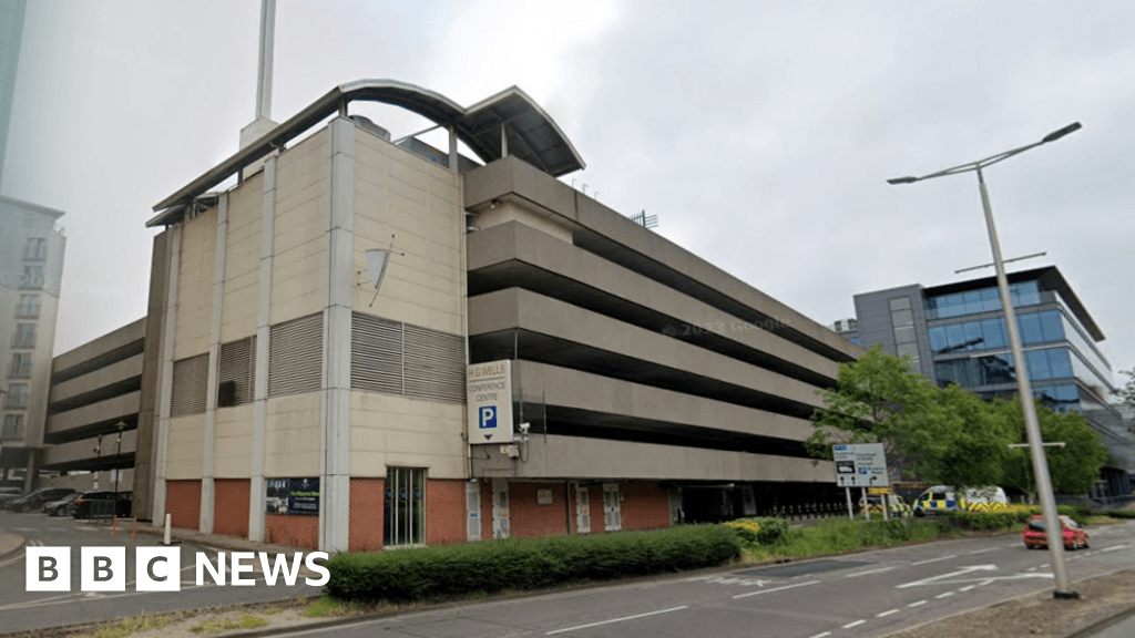 Surrey: Woking car park to close for significant repairs