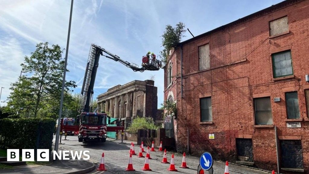 Arson probe into Burslem derelict Wade Ceramics factory fire