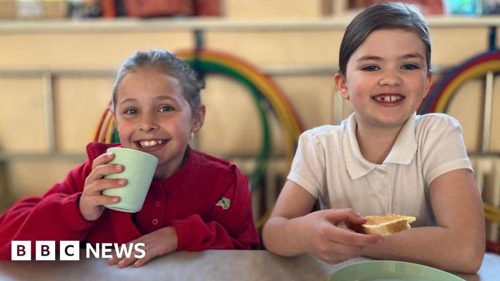 Free breakfast club trial at Sheffield school 'will make life easier'