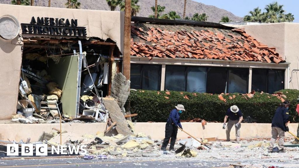 Man sent chemicals to aide Palm Springs fertility clinic bombing: FBI