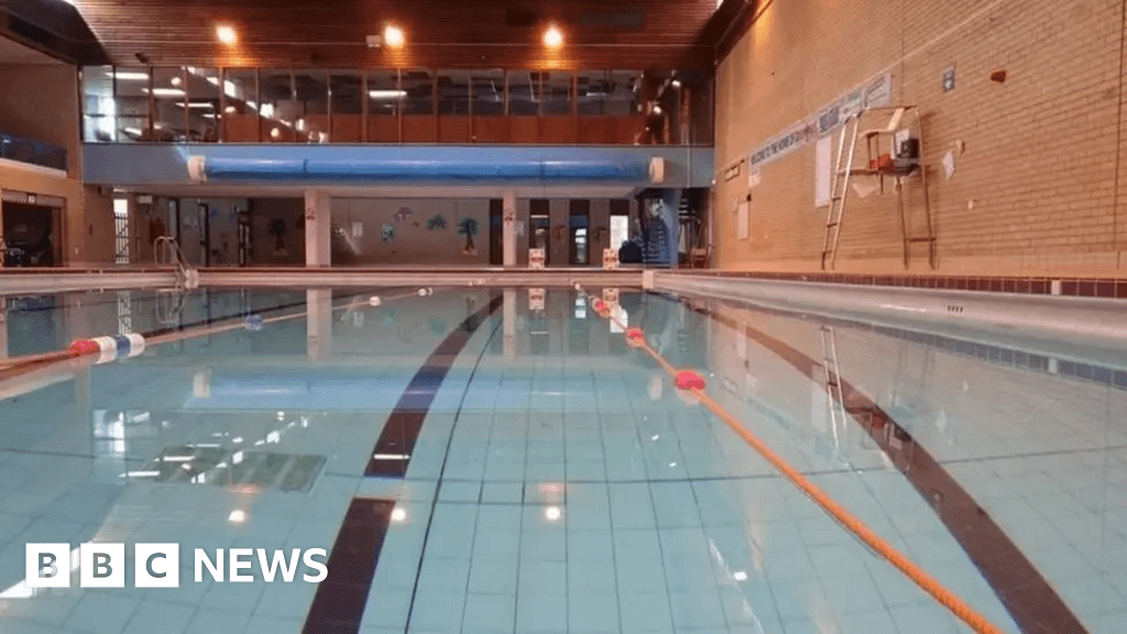 Deepings Leisure Centre: Council 'explores options' for replacement