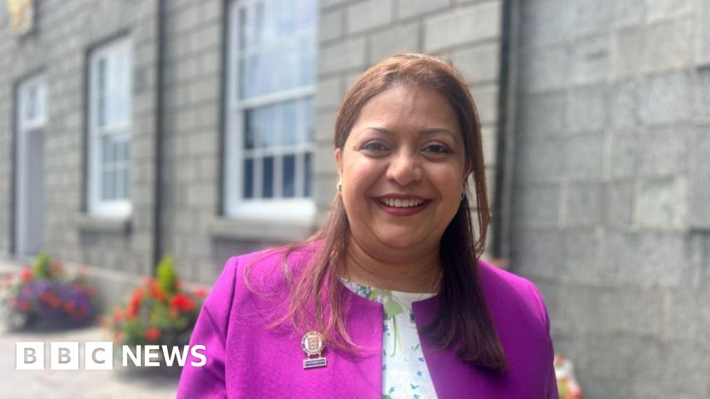 Guernsey elects first Muslim deputy