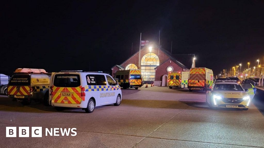 Blackpool lifeboat crew injured after strong waves during rescue