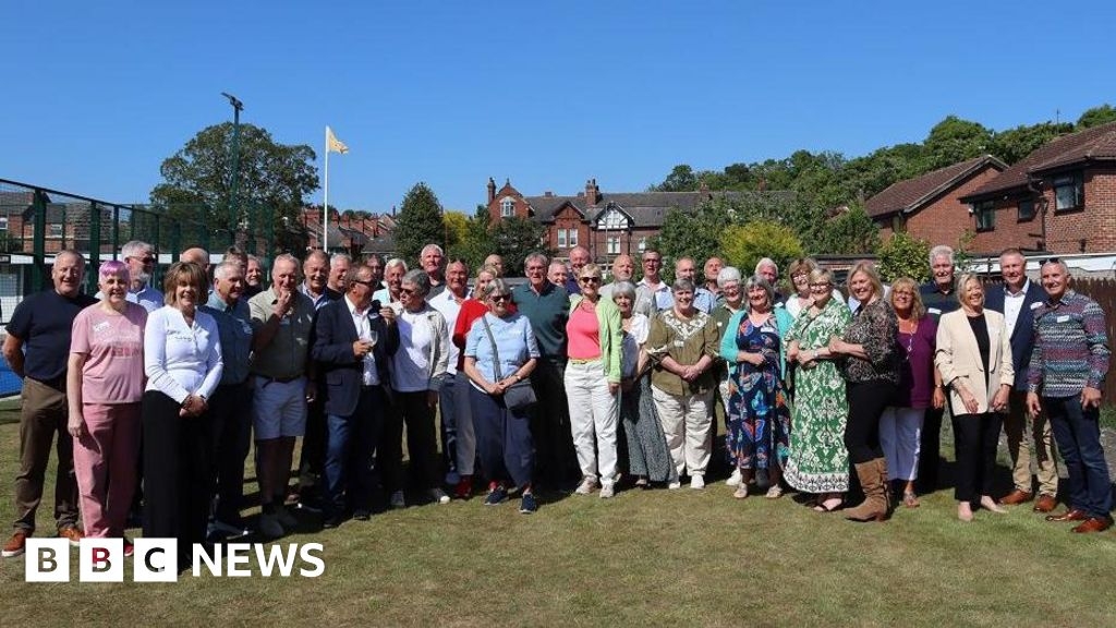 West Yorkshire Police cadets reunite 50 years after passing out