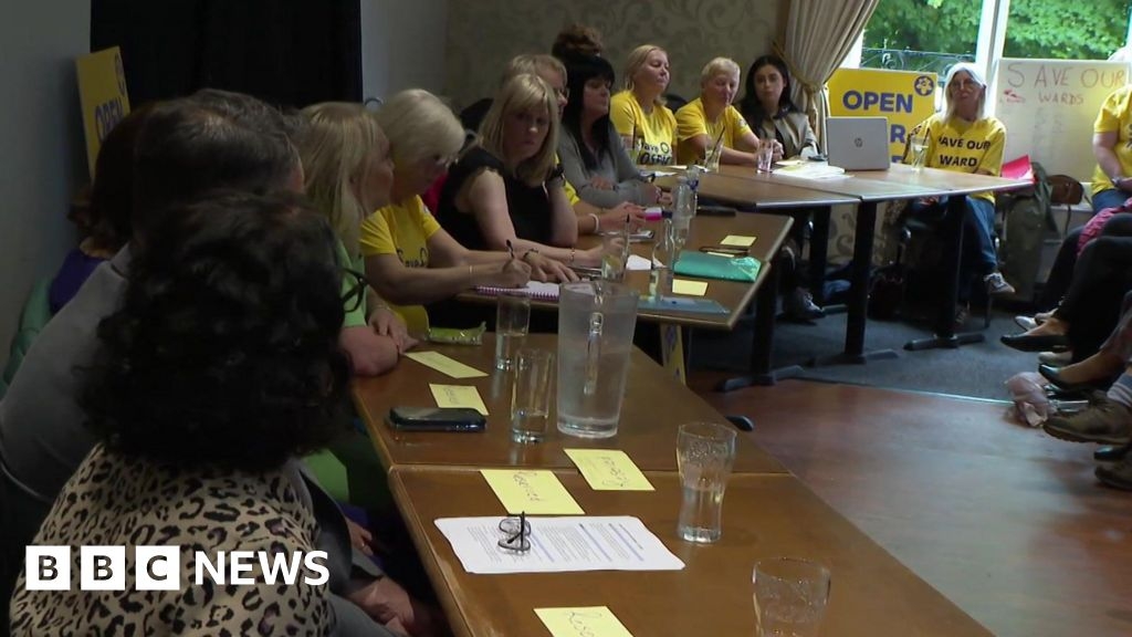 Hospice campaigners getting 'no answers' over centre's future