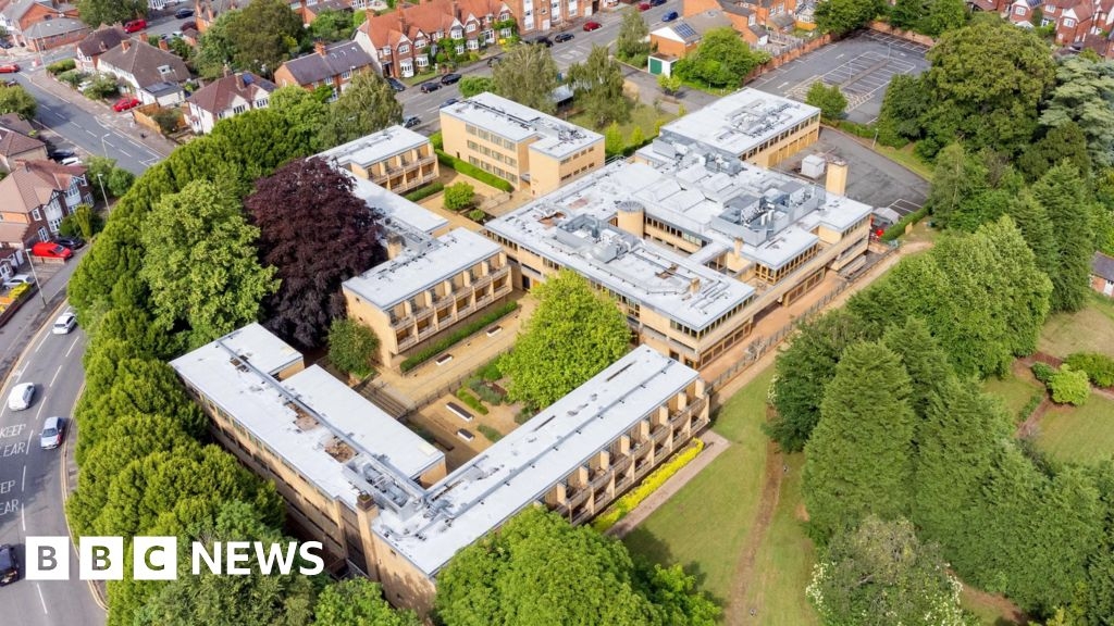 University of Leicester hotel and conference centre to be sold