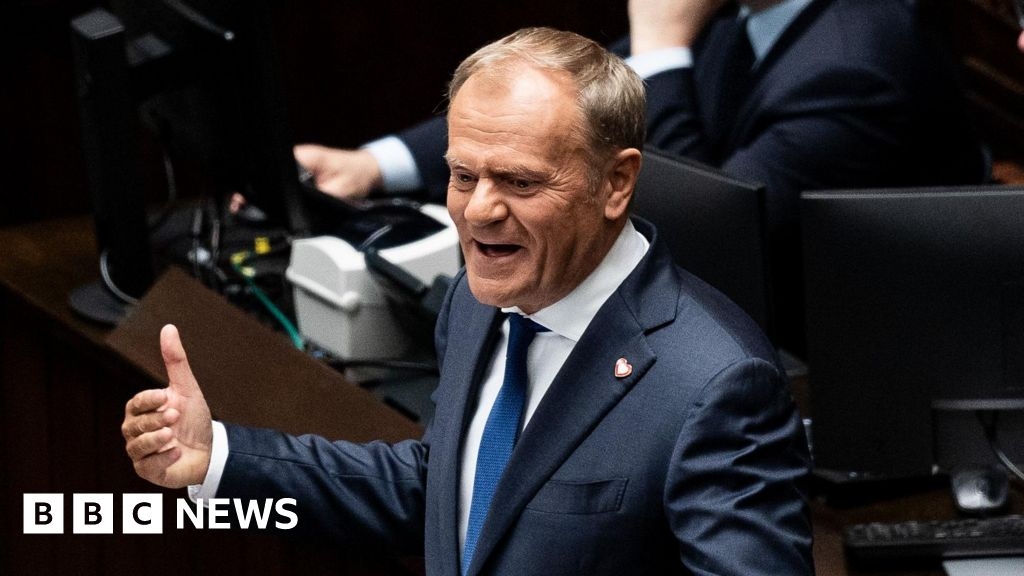 Polish PM Donald Tusk prepares for confidence vote
