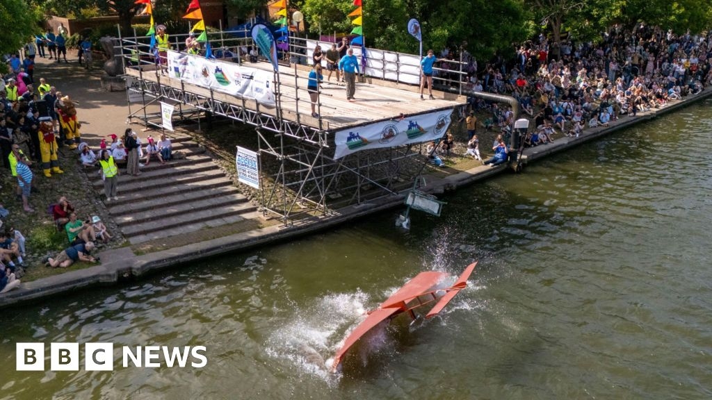 Brightly dressed competitors soar and splash at Bristol Birdman event
