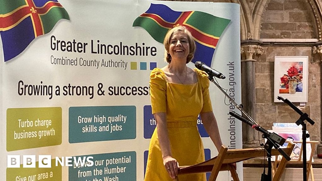 Andrea Jenkyns sworn in as Greater Lincolnshire's first mayor