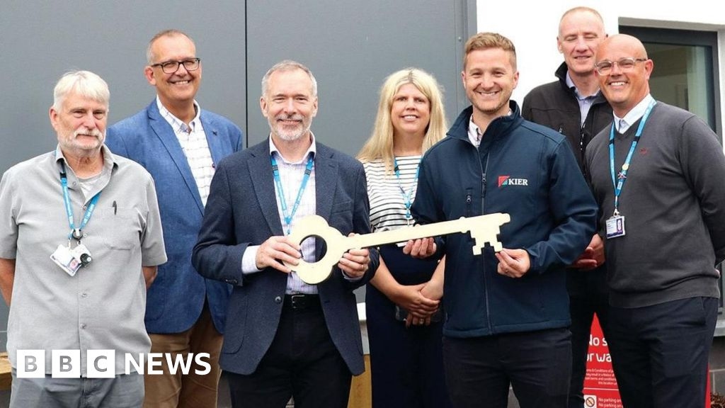 New £9m outpatient unit opens at West Cornwall Hospital