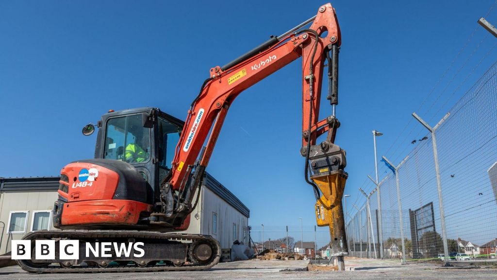 Blackpool Airport: Work starts on new passenger terminal