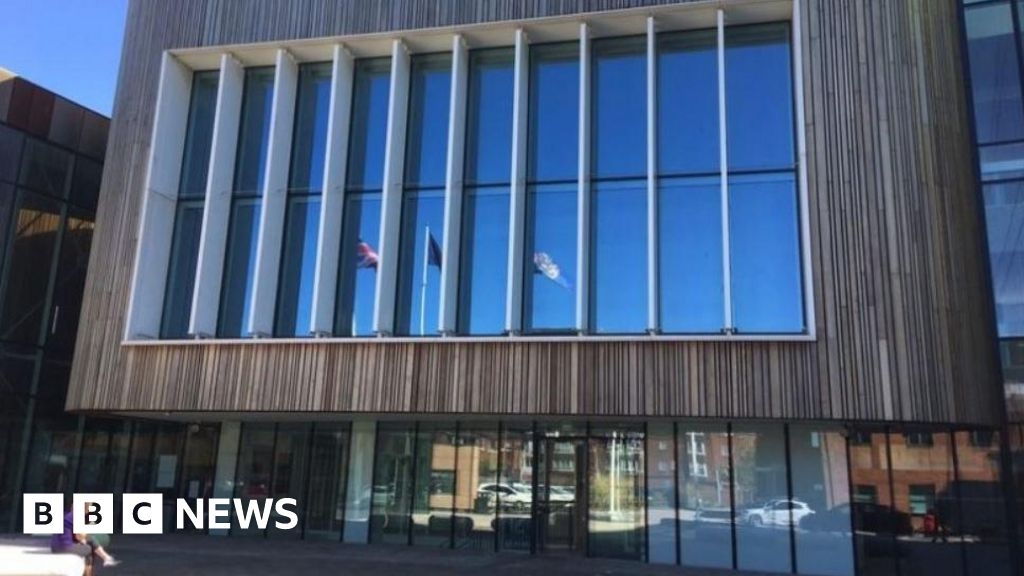 Redcar and Cleveland Council meetings can move from day to evening