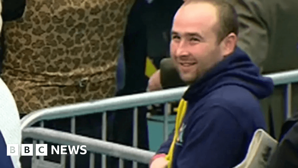 Nama trial: Ex-Sinn Fein worker says he was Jamie Bryson go-between