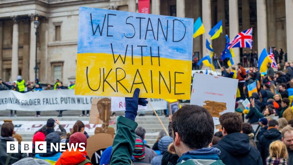 Ukrainians can bring children to UK as visa changes reversed