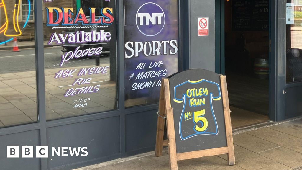 Otley Run pub crawl crossbow attack raises route safety fear