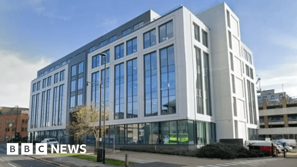 Slough Borough Council 'should be at centre' of new merger