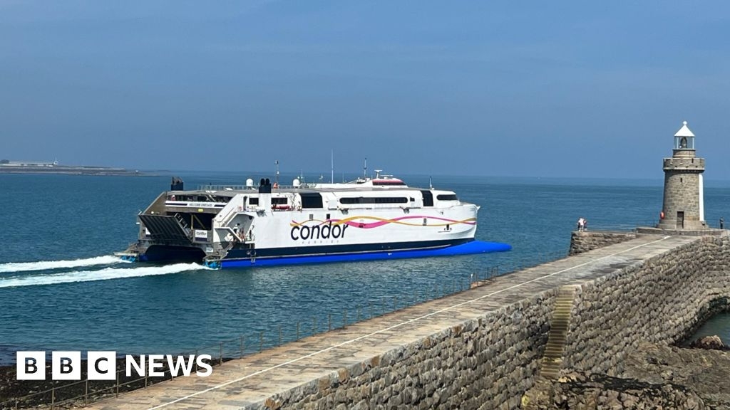 Guernsey's French ID day-trip scheme likely to be extended