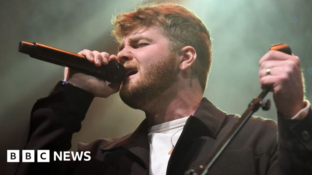 Alex Warren's Ordinary becomes longest-running UK number one this decade