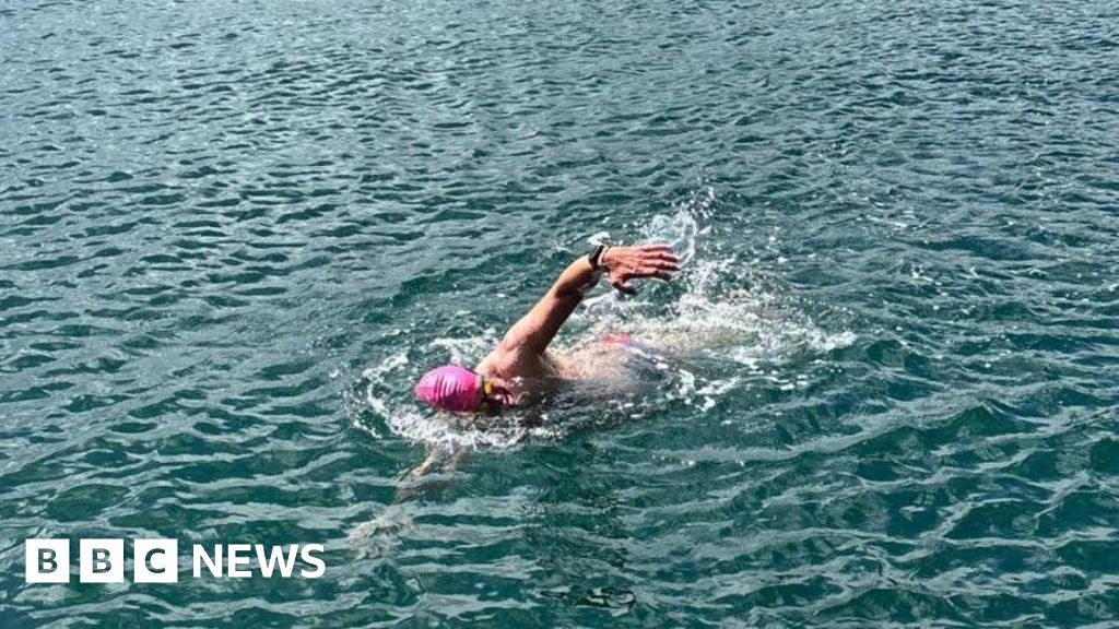 Guernsey man to swim Irish Sea for domestic abuse victims