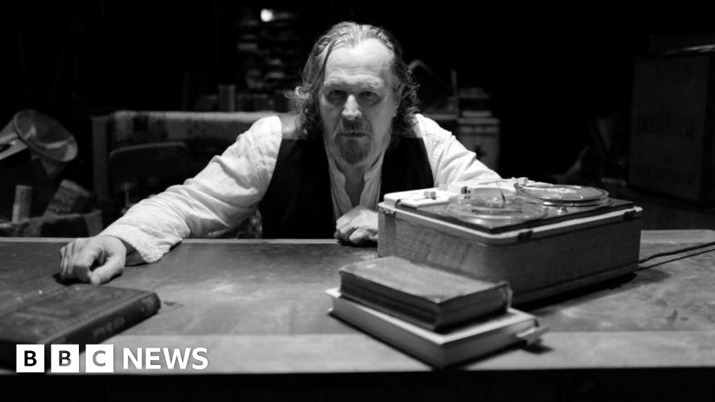 Gary Oldman's return to York Theatre Royal is 'special', staff say