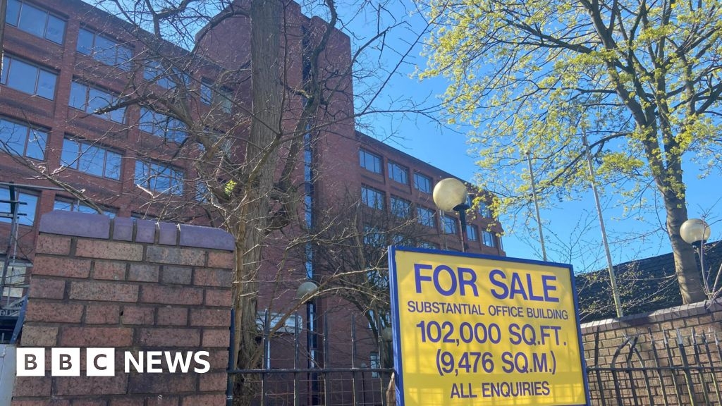 Flats plan for Stoke-on-Trent office building set for approval