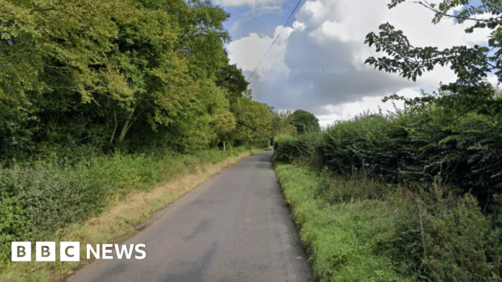 Man in his 90s dies in crash near Yeovil