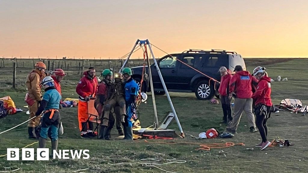 Caver rescued in eight-hour operation after Peak District fall